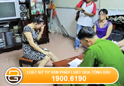 Hoi-ve-hanh-vi-de-doa-nguoi-bao-tin-bao-luc-gia-dinh