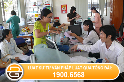 Khong-thong-bao-co-viec-lam-moi-co-bi-phat-khong