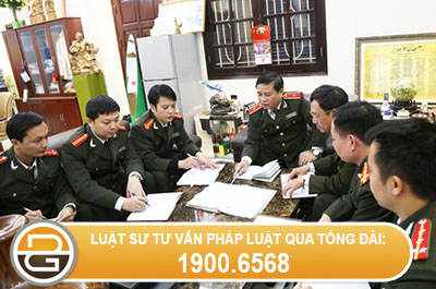 het-thoi-gian-biet-phai-cong-chuc-van-tiep-tuc-lam-viec