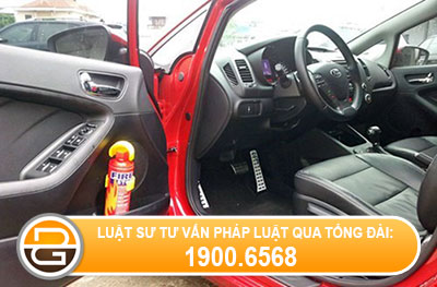 o-to-4-cho-ngoi-phai-trang-bi-phuong-tien-phong-chay-chua-chay1