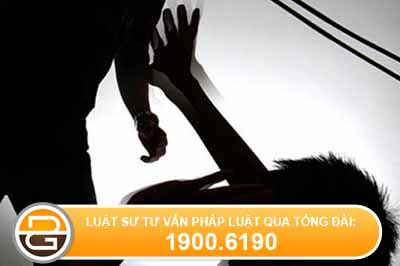 Phải làm gì khi người yêu đe dọa tung ảnh nóng