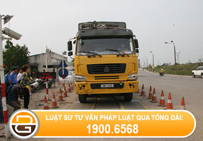 tai-trong-xe-duoc-phep-tham-gia-giao-thong%282%29