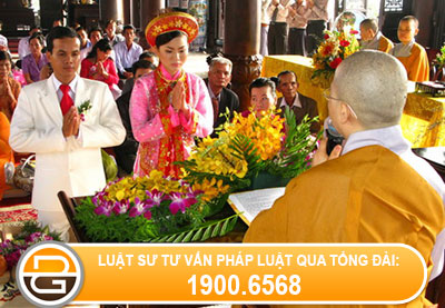 xung-dot-ton-giao-trong-hon-nhan.jpg