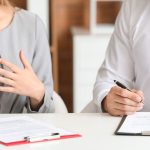 Dịch vụ Luật sư hỗ trợ giải quyết ly hôn chỉ 1 lần lên Tòa